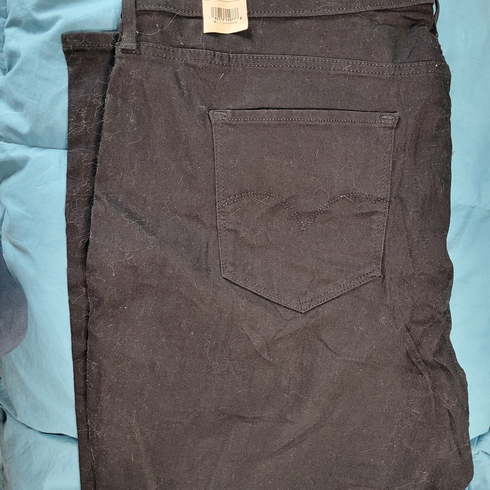 Levi's Women's Black Jeans